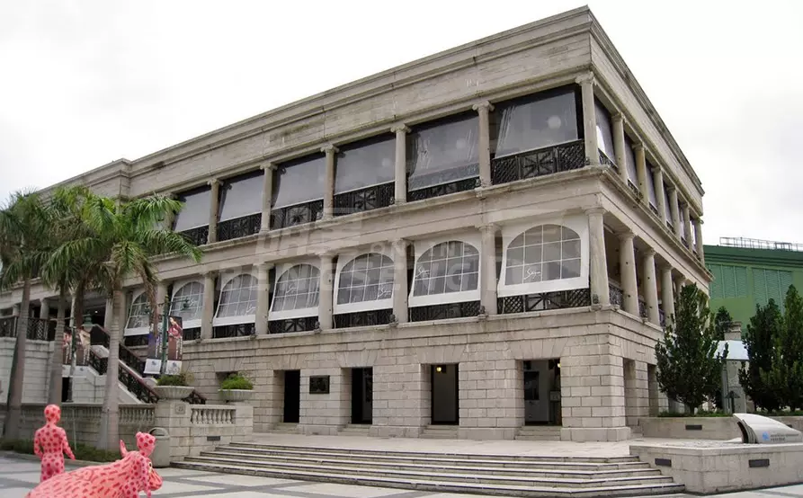 【香港一天遊 / 包團】杜莎夫人蠟像館·淺水灣·珍寶海鮮舫 1天遊