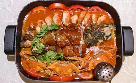 【一年一度菊花展】 中山2日1夜美食游 (深圳出發) - 招牌棟企雞 + 石岐乳鴿宴