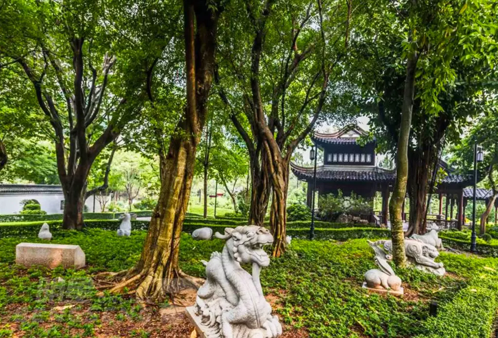 【導賞團】城寨公園、美味棧頭抽店、展城館、粵菜風味宴一天團 (小型悠閒團)
