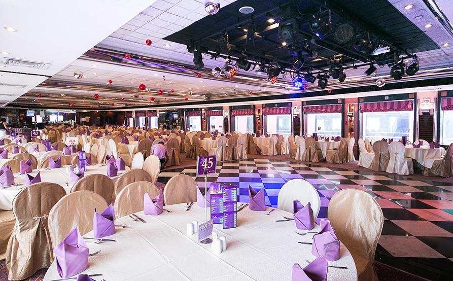 維港黃昏任飲任食海上遊 (牛棚藝術公園 - 灣仔藍屋 - 炮台山東岸公園 )