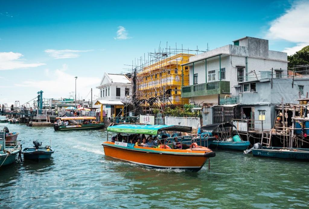 【全程直通巴士】天壇大佛、昂坪市集、大澳漁村、寶蓮寺齋宴 一天遊 (包團)